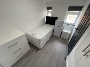 Photo 7- click for photo gallery